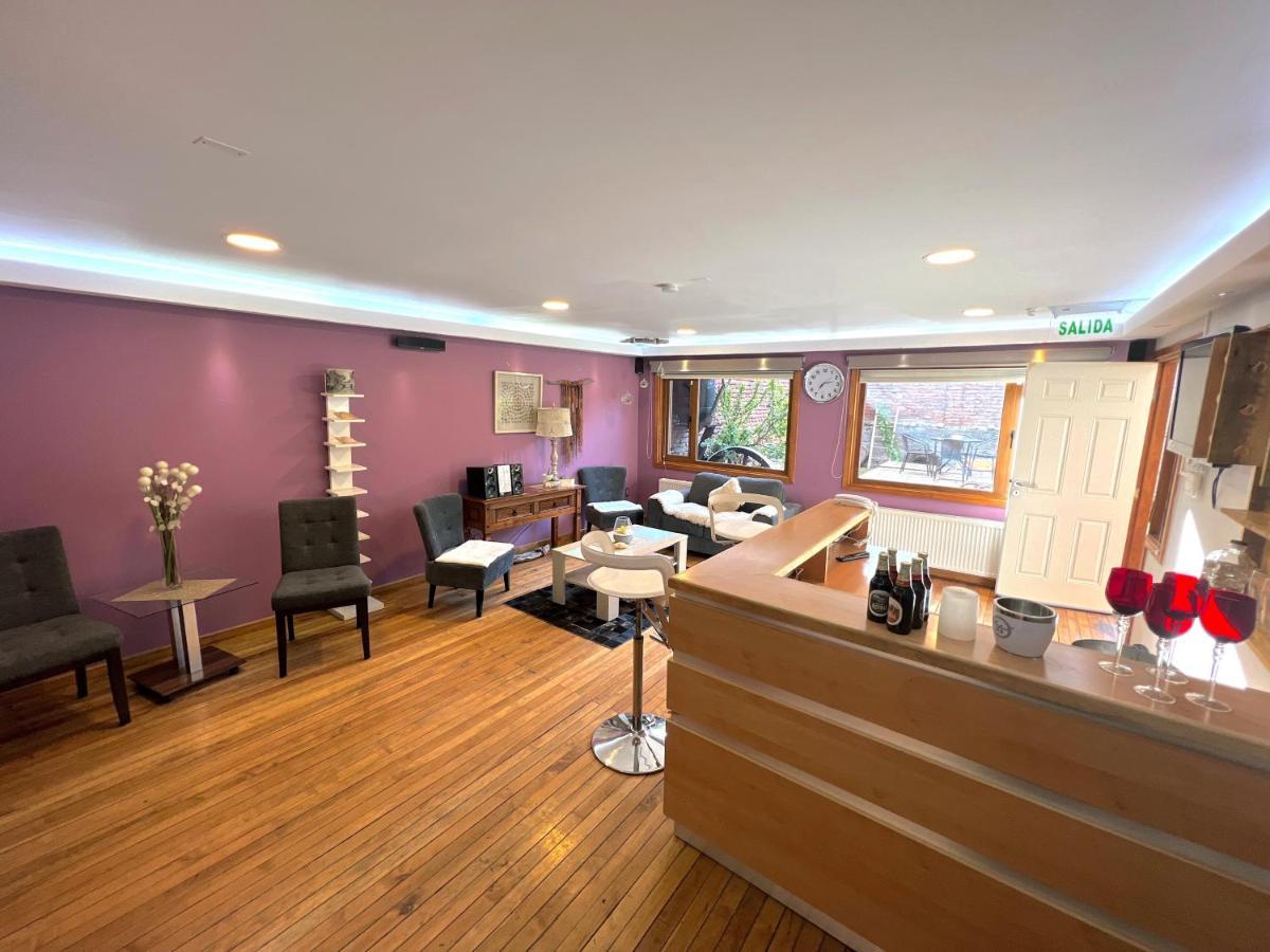Apartmán Incredible Downtown Duplex With Interior Backyard Punta Arenas Exteriér fotografie